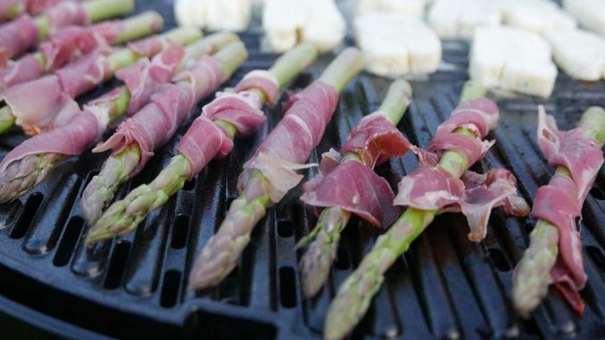 Spargel vom Grill | Bild: burrelm