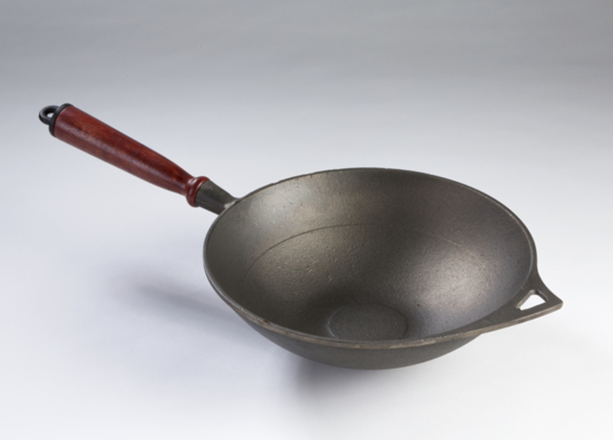 Globe Fire Wok Ø 30 cm aus Gusseisen