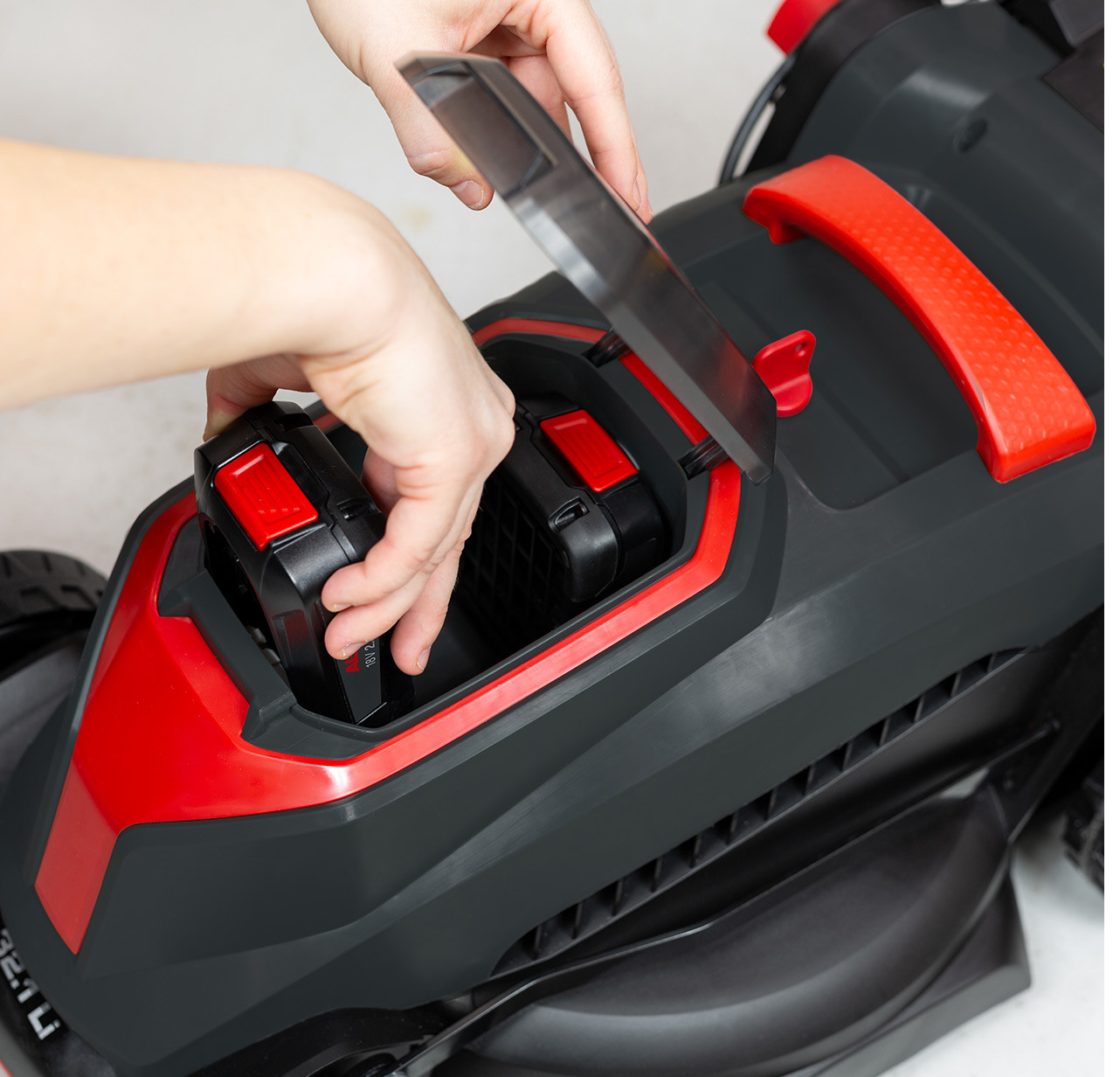 AL-KO Akku Rasenmäher 32.1 Li 18 V Bosch