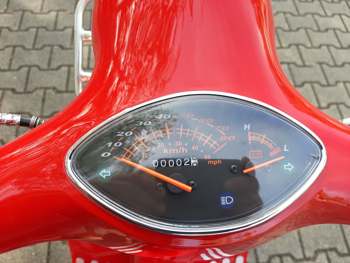 Retro Elektroroller 45Km h Ginabella 4000-60 rot - glanz