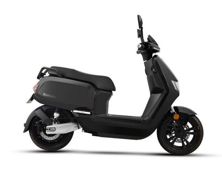 Elektroroller 80KM h Speedy 2.0 125er Elektro-Roller schwarz