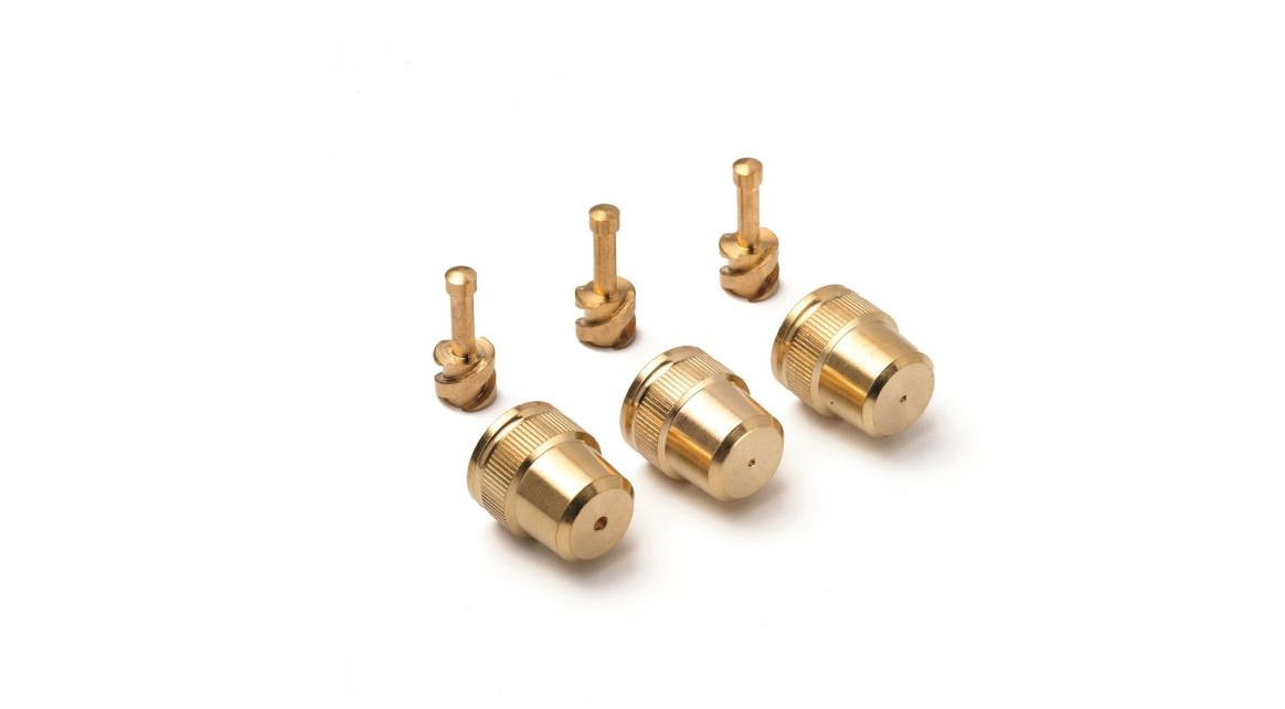 Düse mit Zerstäubereinsatz •