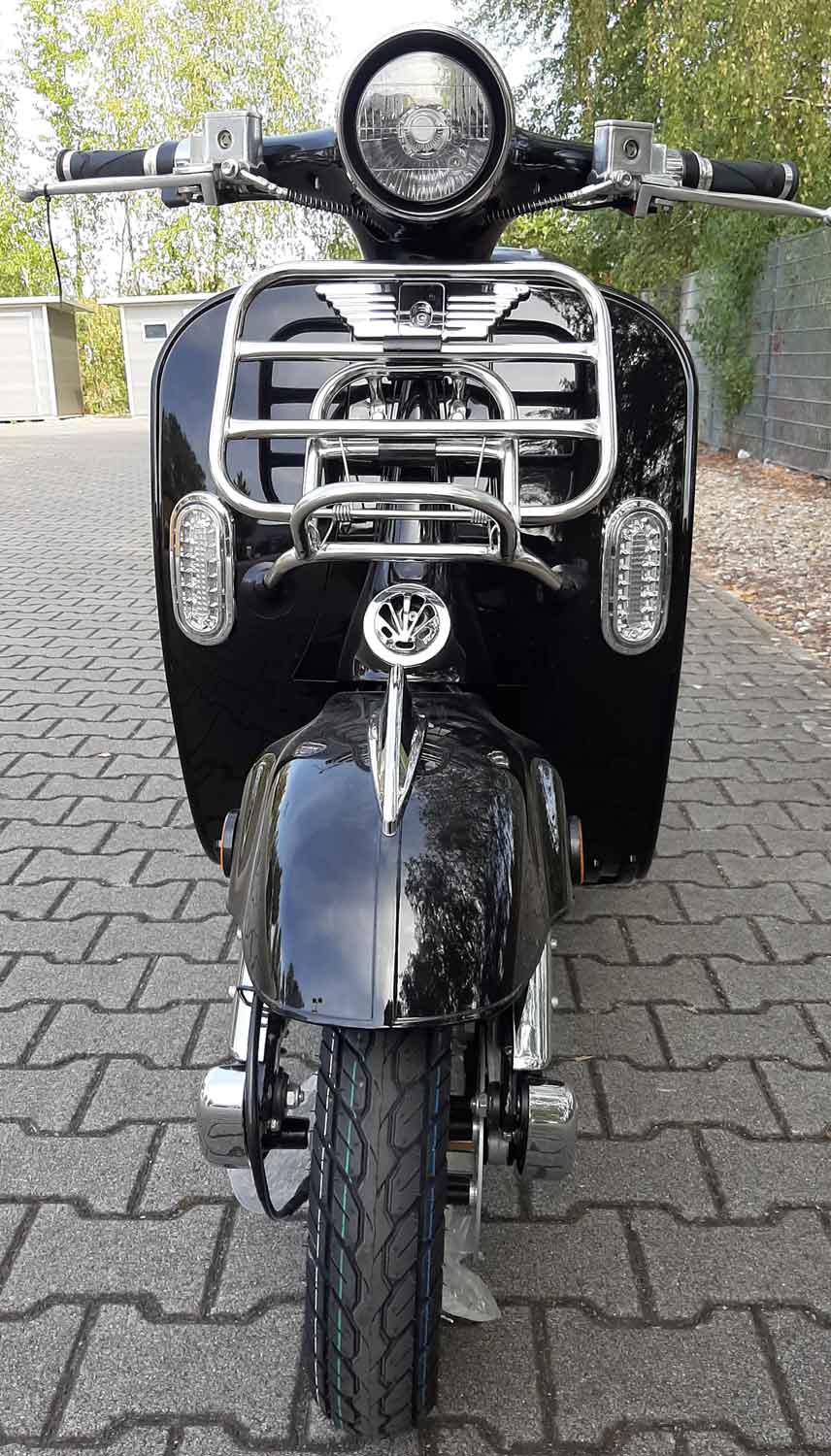Retro Elektroroller Motorroller 45Km h Ginabella 4000-0 schwarz-glanz