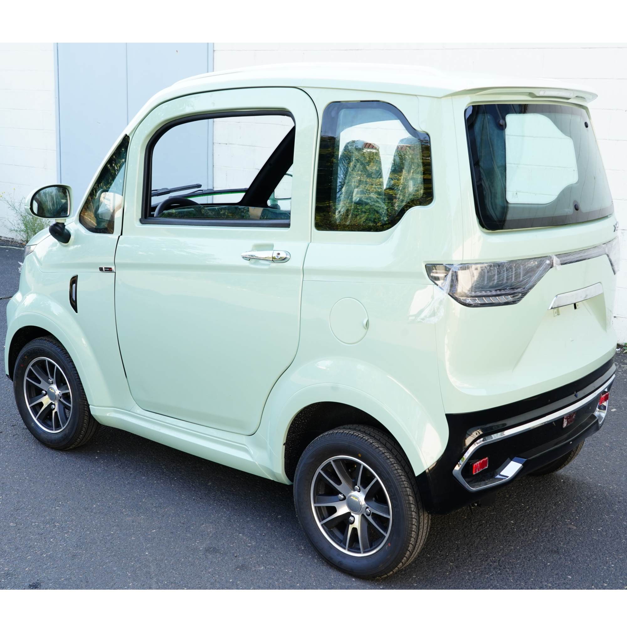 Mopedauto Microcar VitaleX9 2 SITZE Nebeneinander