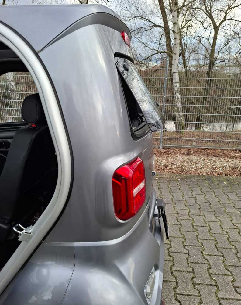 Kabinenroller Vitale Q3 100 / Mopedauto / E Kleinwagen