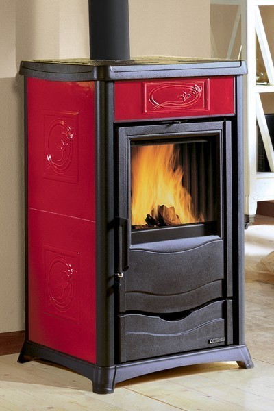 Kaminofen La Nordica Rossella Plus raumluftunabhängig bordeaux 8kW