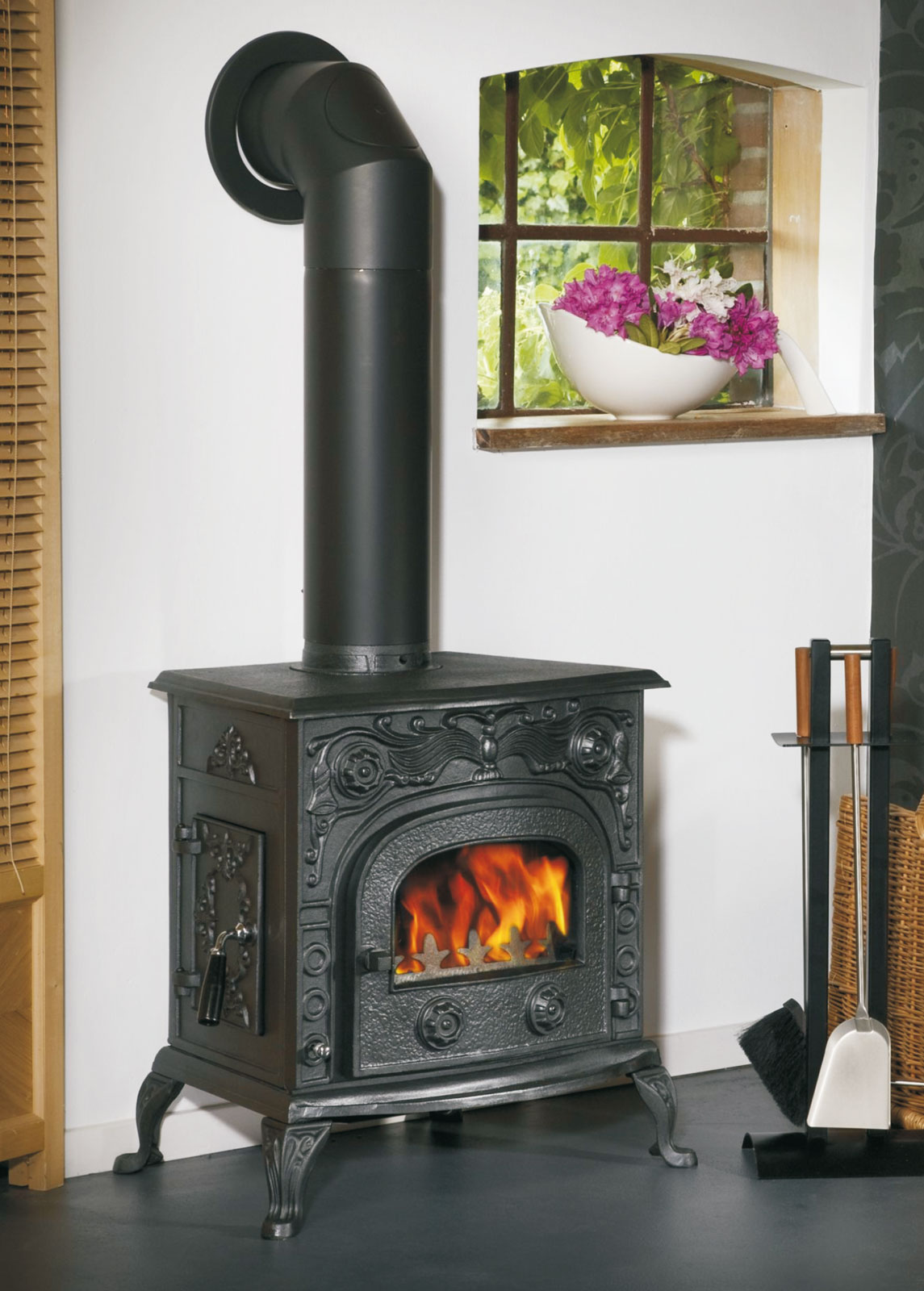 Kaminofen Globe-fire Eros I raumluftunabhängig Guss schwarz 6kW