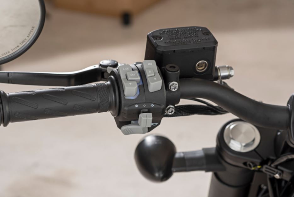 E.F.O EM8 e Motorrrad