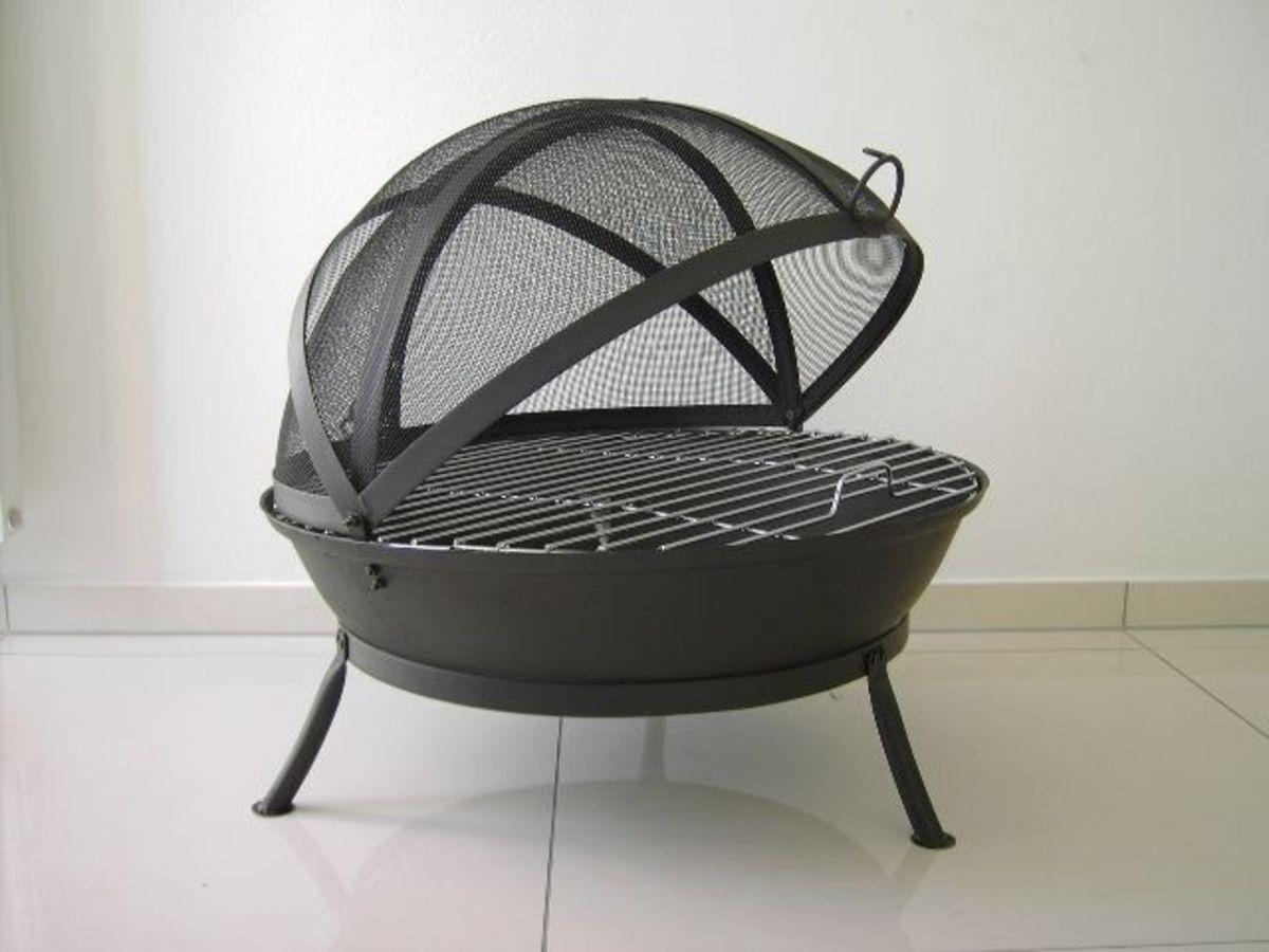 Globe Fire Fuoco Grill Ø 75 cm mit Gussschale und Gitterhaube