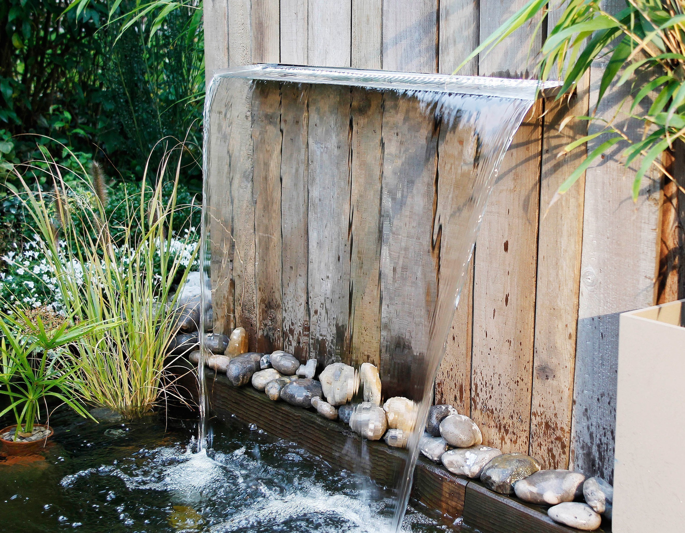 Ubbink Design Wasserfall Element Niagara LED Wall 90cm Edelstahl