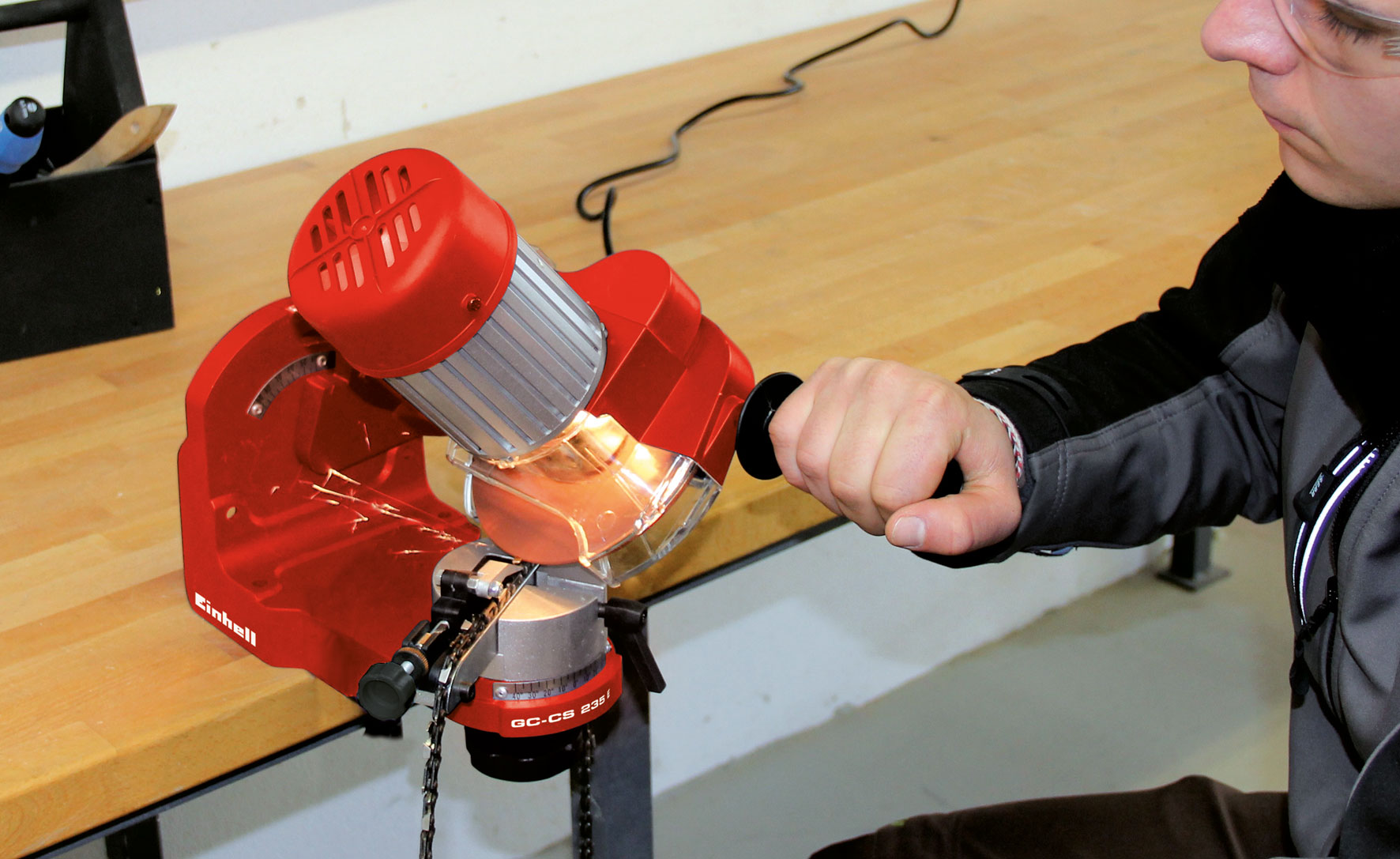 Einhell Sägekettenschärfgerät GC-CS 235 E