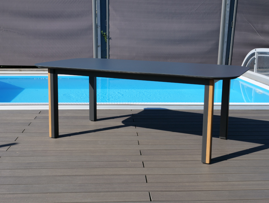 Sungörl Tisch Bali grau 140 x 80 x 68 cm