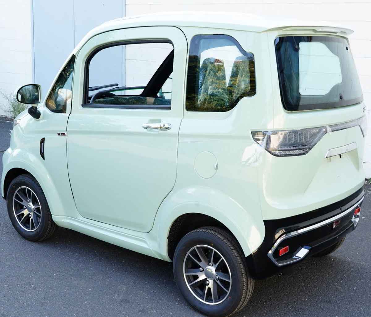 Urban Hopper Twin Kabinenroller Mopedauto 45KMh