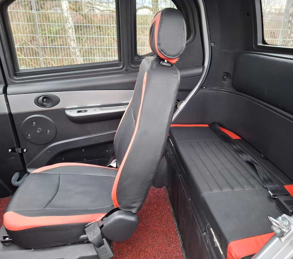 Kabinenroller Vitale Q3 100 / Mopedauto / E Kleinwagen