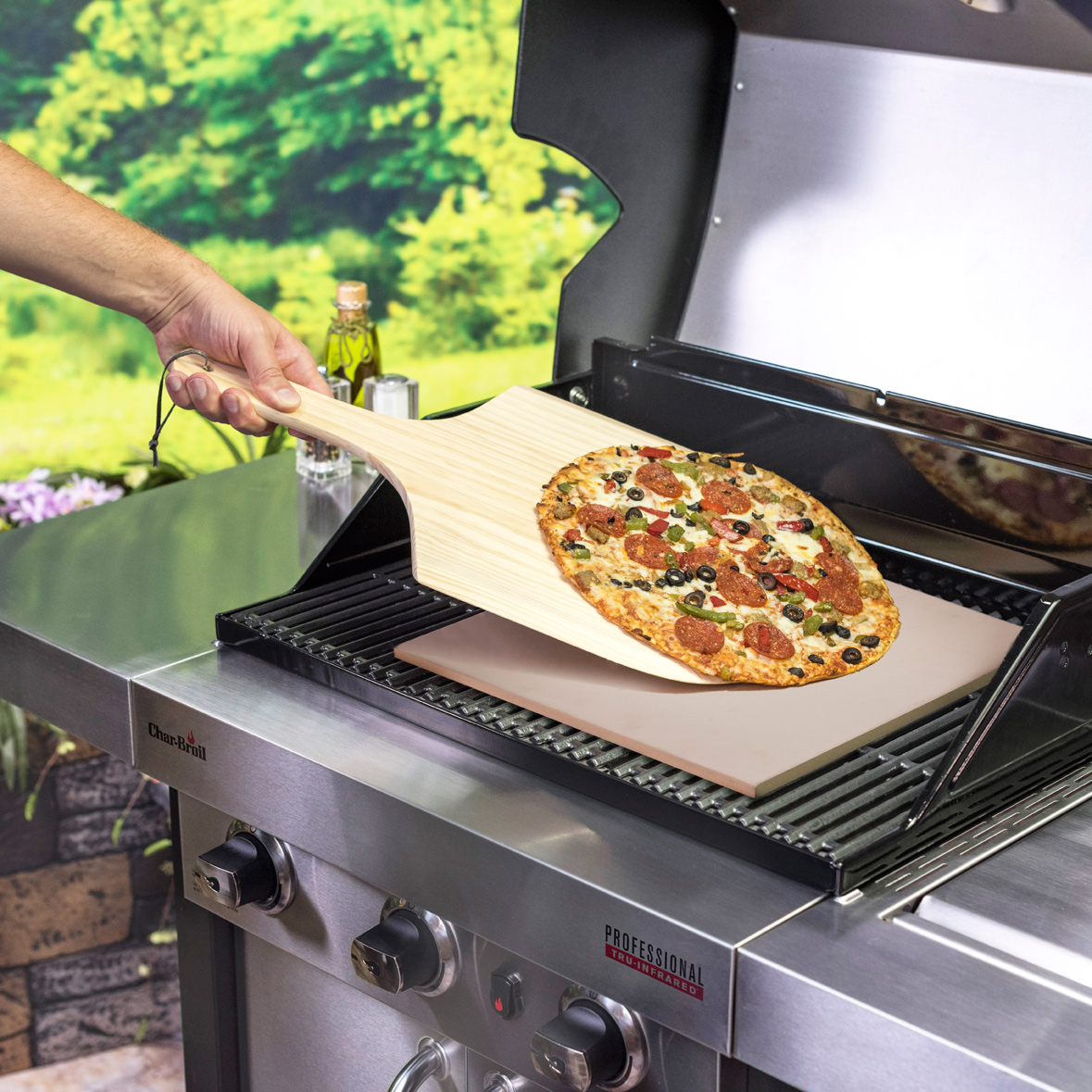 Char-Broil Pizzastein rechteckig 40x35cm + Holzschieber