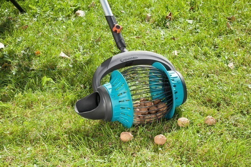 GARDENA combisystem Rollsammler mit Holzstiel 03108-30