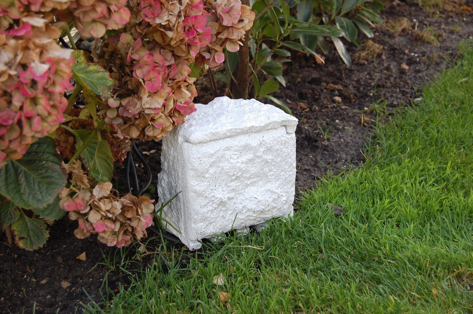 Ubbink Garten-Steckdose Stone Decor 4-fach Außensteckdose