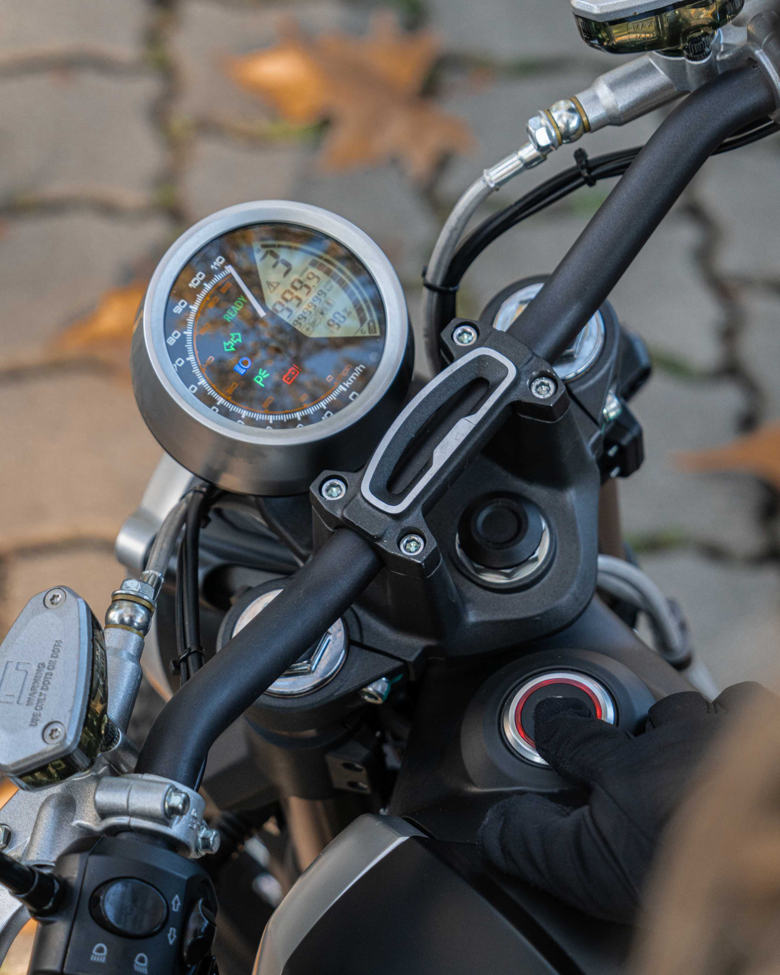 Super Soco TC ECO E Motorrad 45 km h schwarz 24AH