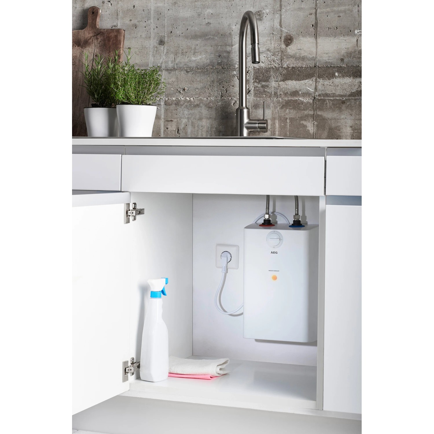 AEG U5 Kleinspeicher 5 l Untertisch 2 kW – Niederdruck, ohne Armatur