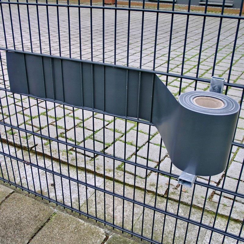 Montagehilfe für PVC Zaunblende Abroller Noor verzinkt