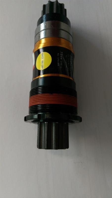 Innenlager 'Giga Pipe Team DH'