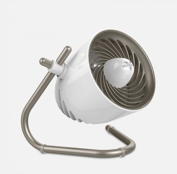 Ventilator / Tisch Ventilator Vornado Pivot weiß-champagner