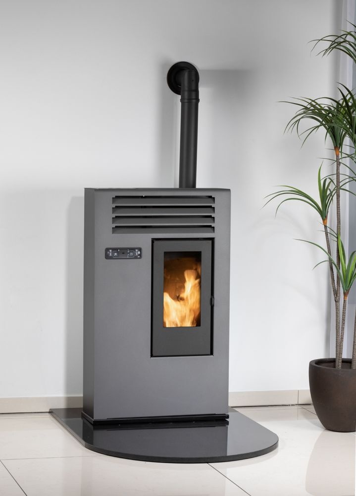 Globe Fire Janice Pelletofen flach raumluftunabhängig schwarz 6,5 kW