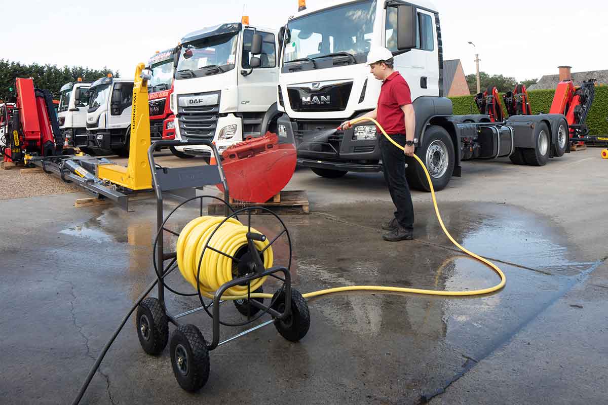 Schlauchwagen 3/4 Zoll  Metall 4 Räder extra große Schlauchtrommel