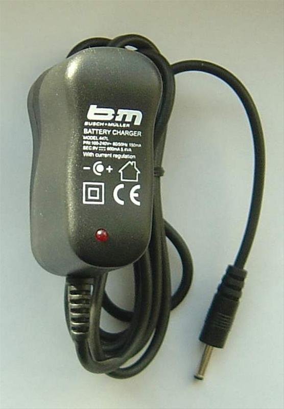 Ladegerät 'Ixon + Ixon IQ'
