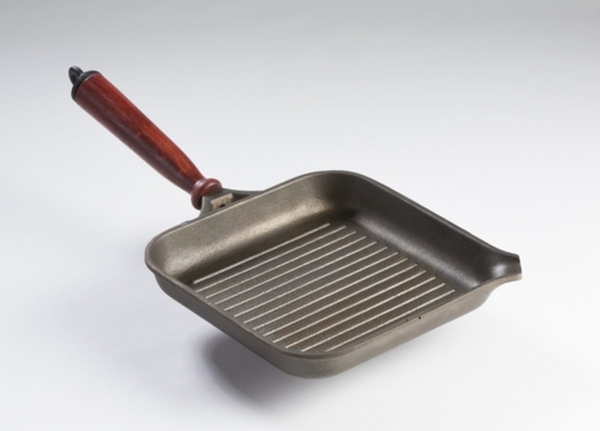 Globe Fire Grillpfanne eckig 24 × 24 cm aus Gusseisen