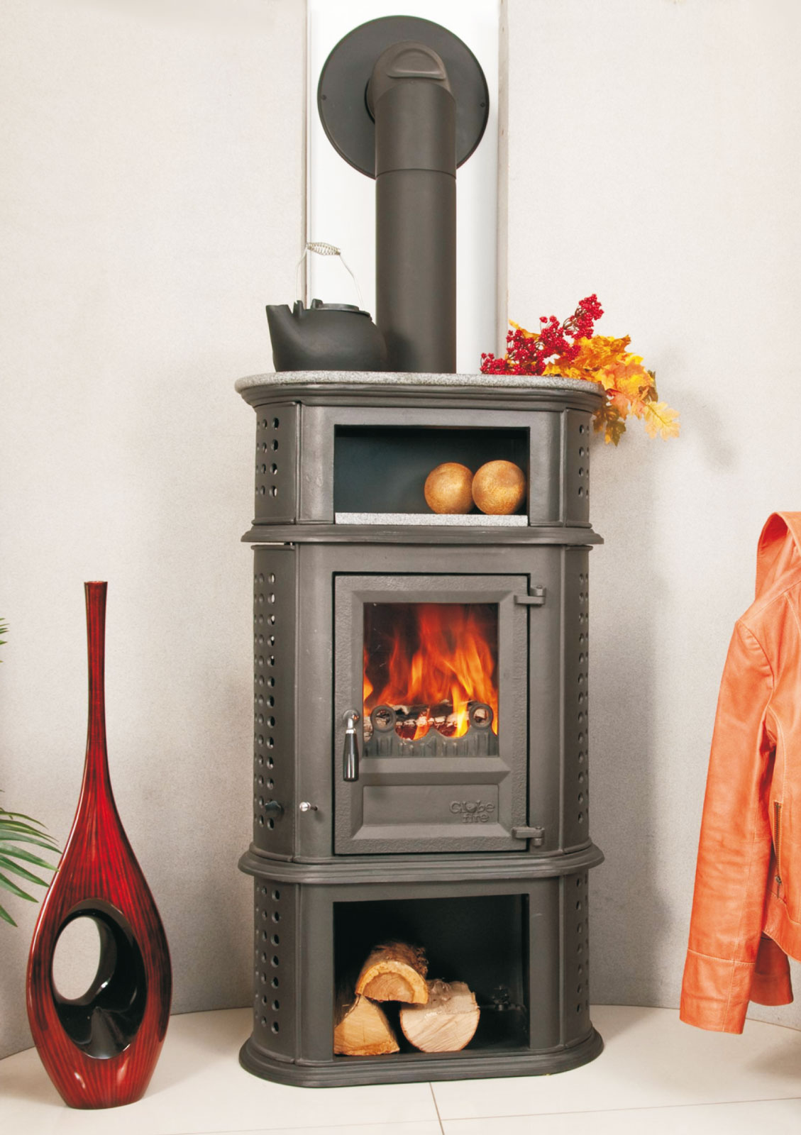 Kaminofen Globe-fire Herculina XL raumluftunabhängig Guss schwarz 6,1k