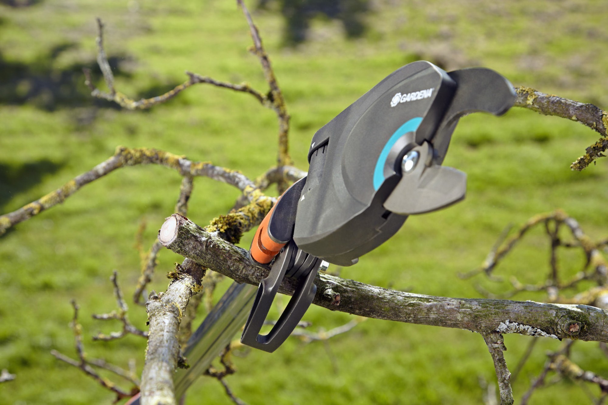 GARDENA Teleskop Baum- und Strauchschneider StarCut 410 plus 12001-20