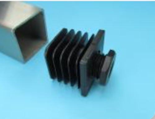 Füsse mit Stellschraube für Pfosten 40x40mm schwarz