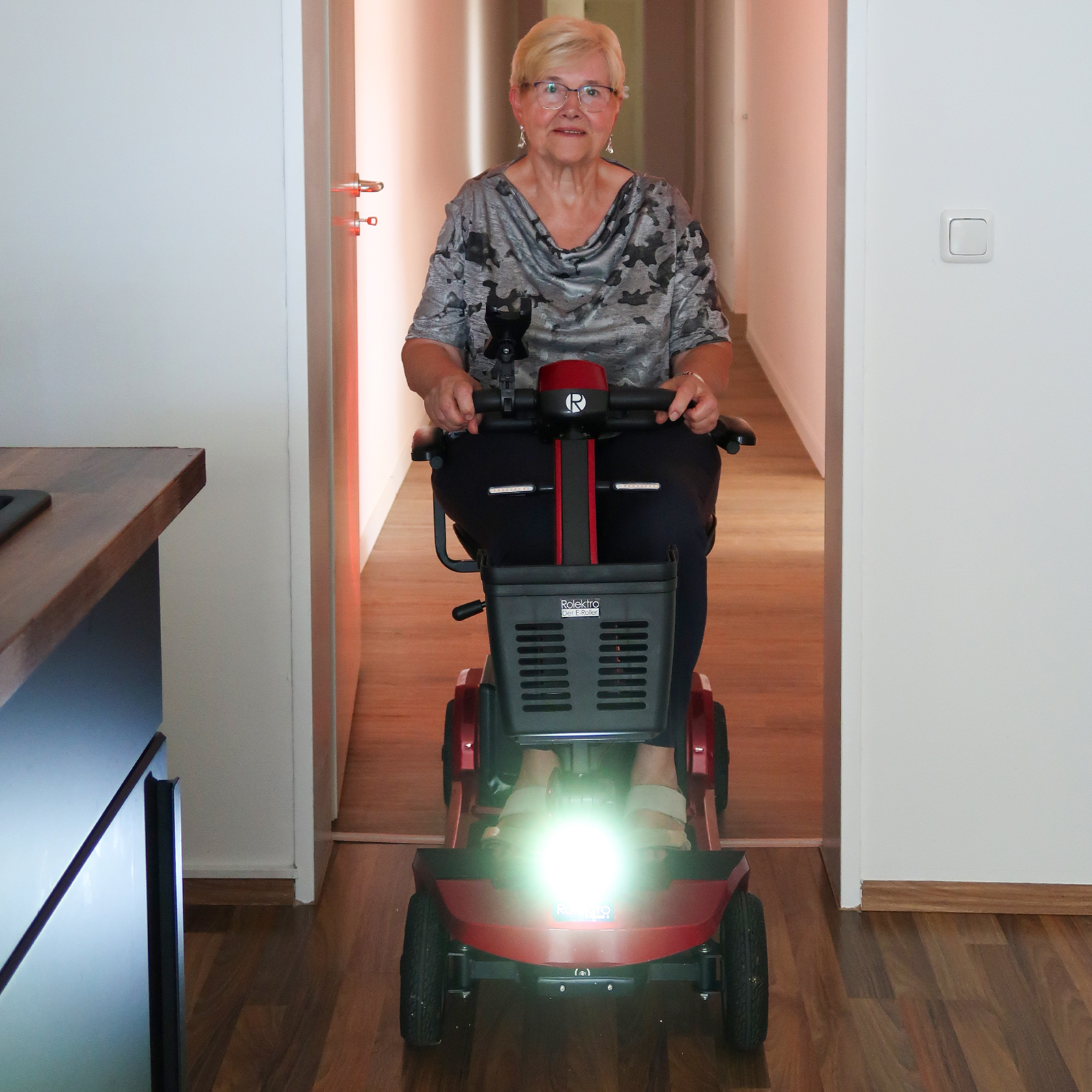 Rolektro Senioren Scooter 6 Km h e Quad Führerschein frei BG