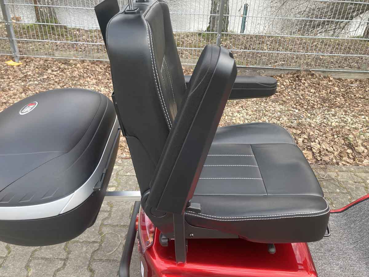 Elektromobil / Krankenfahrstuhl / Seniorenmobil / E Mobil 15KMh