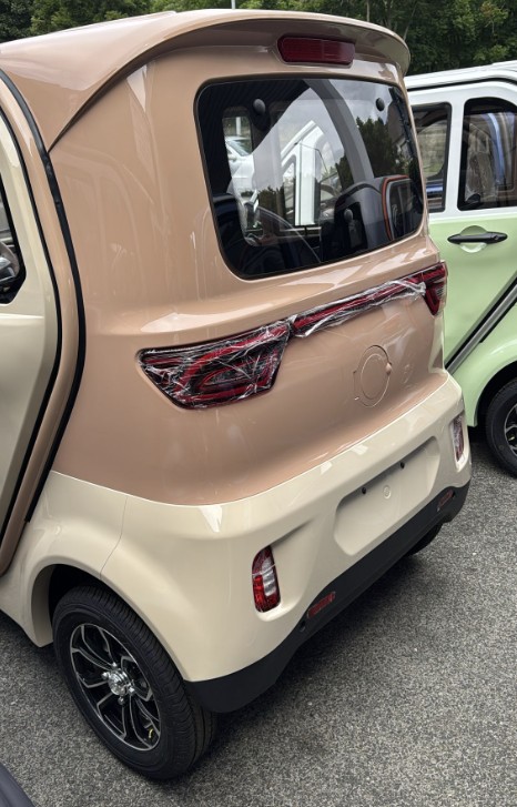 Mopedauto Elektro EQ8-Duo Microcar
