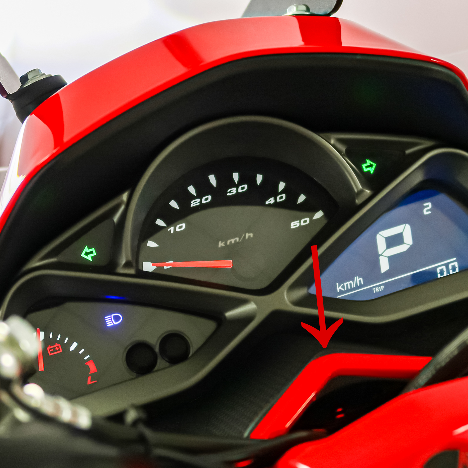 Rolektro Verkleidung, Abdeckung zwischen Lenker und Cockpit, Rot