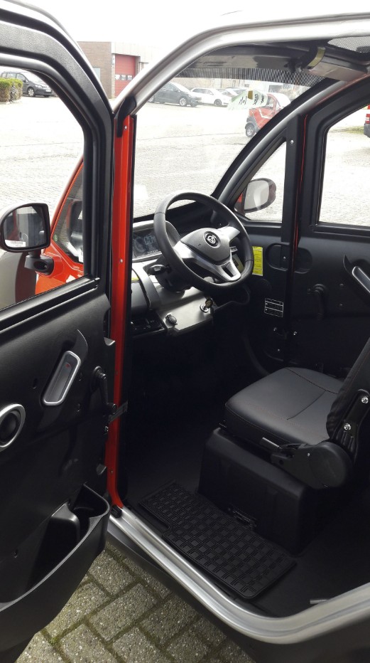 Kabinenroller Führerscheinfrei Vitale 15  rot