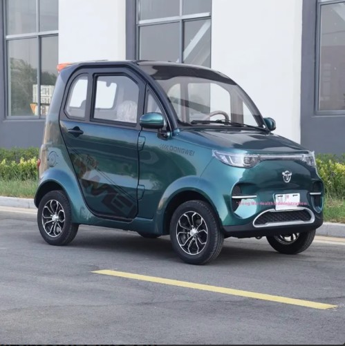 Mopedauto Elektro EQ8-Duo Microcar