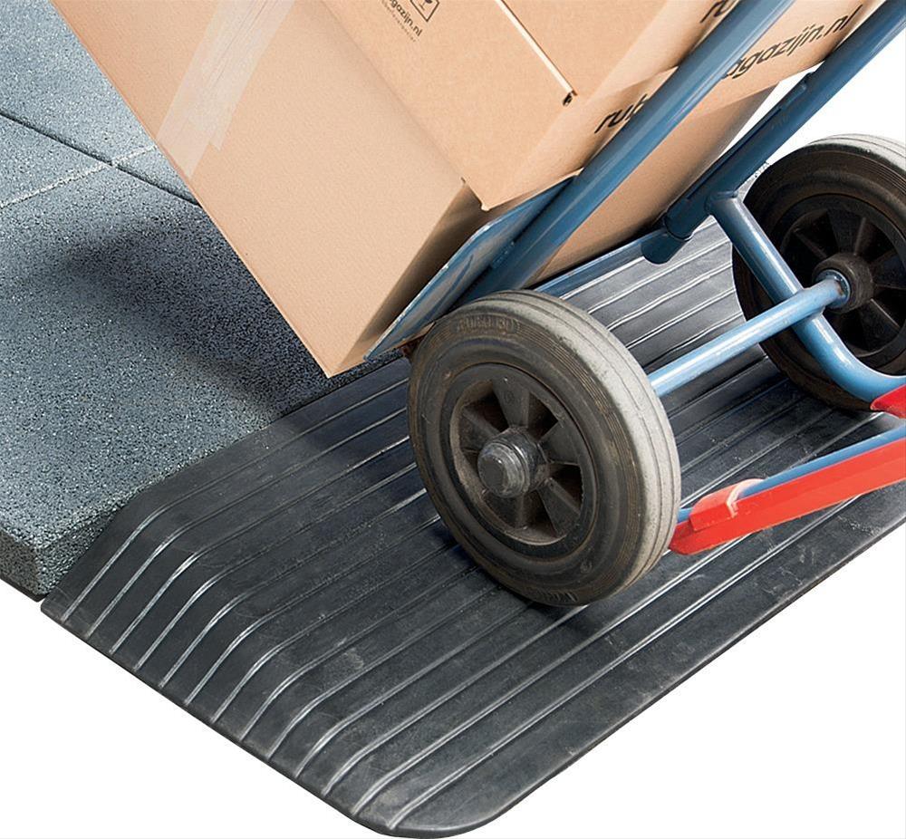 Auffahrrampe SBR 1080x420x65mm