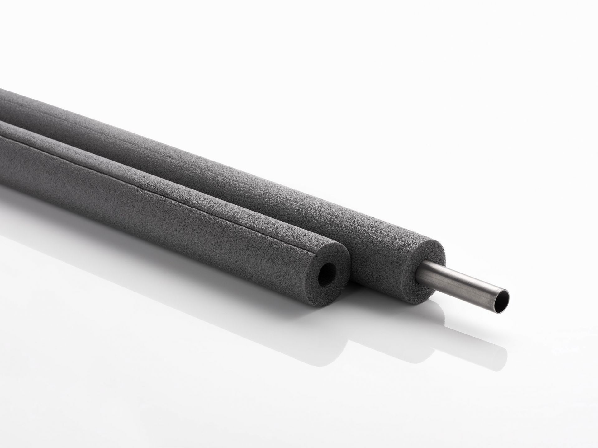 Produktbild von Rohrisolierung Dämmung Isolierschlauch 2m 42mm 50-100% Isolierstärke